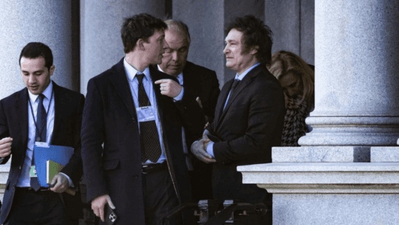 Milei usa Malvinas como excusa para reforzar el aparato de espionaje
