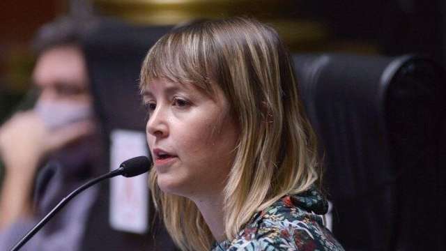 Por la represión de la Policía de la Ciudad, Amanda Martín denunció plenamente al ministro de Seguridad porteño Horacio Giménez