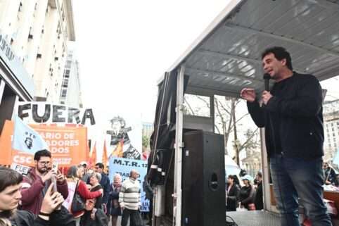 Acto del Frente de Izquierda en repudio a la visita de Georgieva