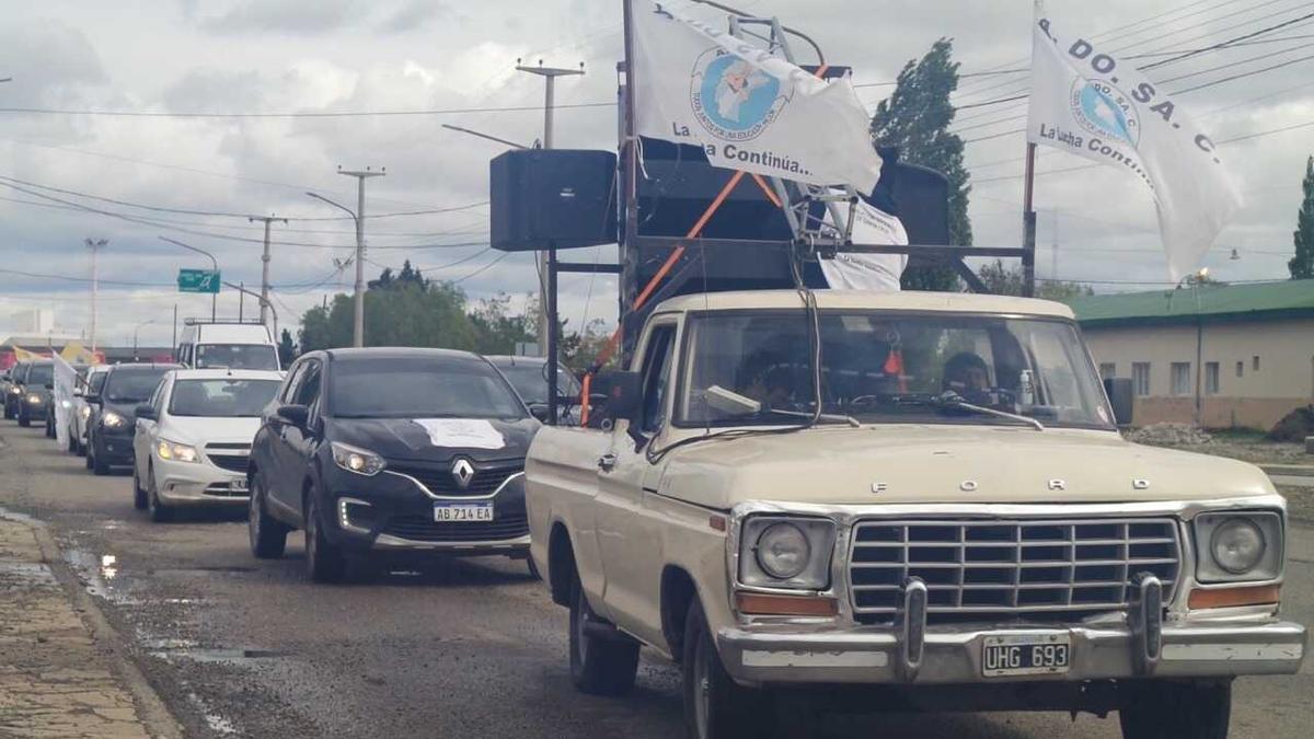 caravana de gremios santa cruz 5-11-20