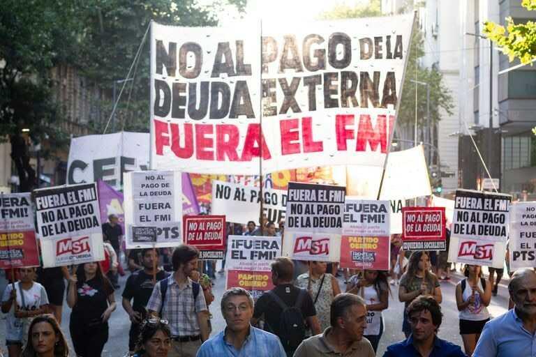 fuera FMI