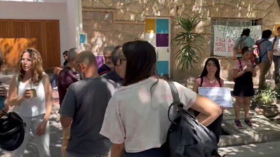 protesta-de-docentes-profesorado-de-historia