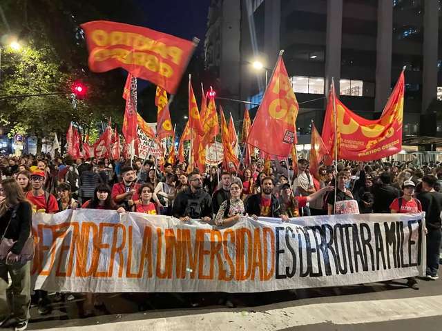 En Argentina y en el mundo, construyamos una juventud de izquierda, revolucionaria y socialista para enterrar a los fachos y sus cómplices