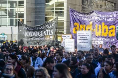 Plan de lucha universitario con paro nacional el 12 y la semana del 18 al 22 de agosto