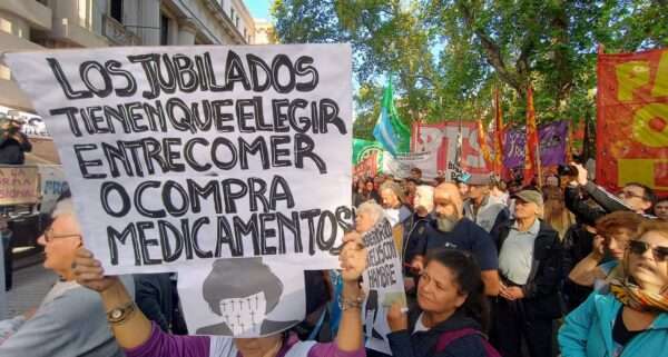 El pacto suicida en Cipolletti: la cara más brutal del ajuste de Milei a los jubilados