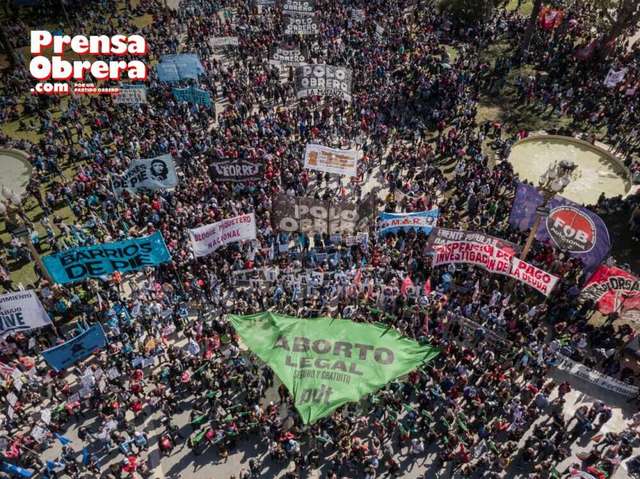 plaza de mayo piqueteros pañuelazo fuera manzur