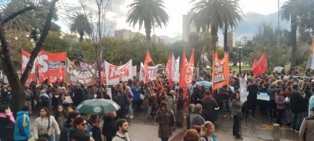 Bahía Blanca le dijo no a la ley de entrega nacional
