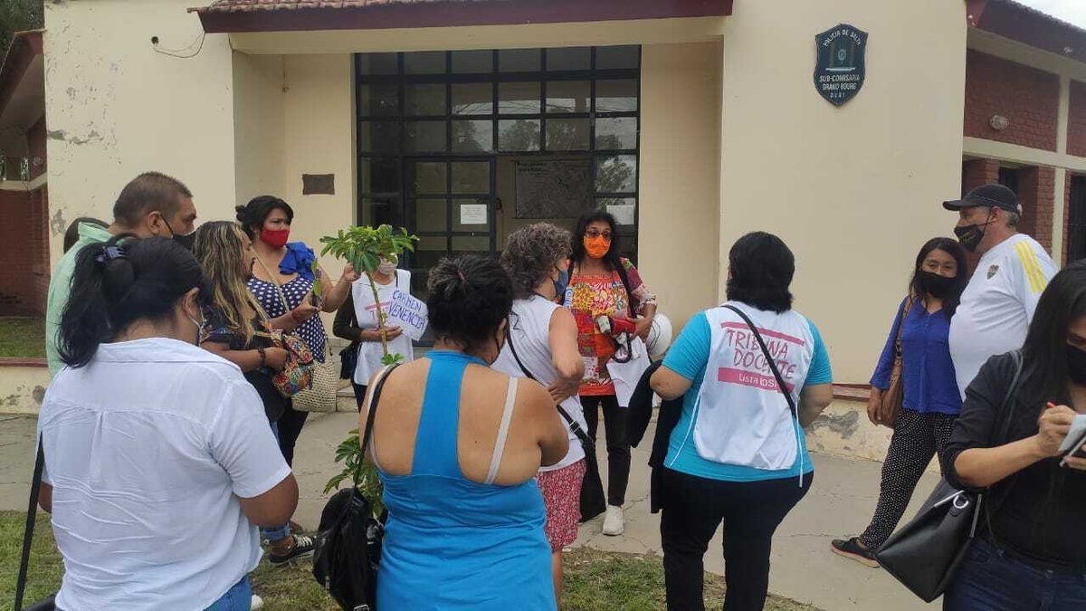 liberan a carmen Venencia tribuna docente liberan a carmen Venencia tribuna docente