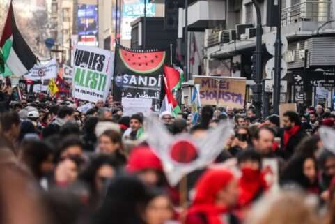 Bronca con un gobierno aliado de los genocidas del pueblo palestino