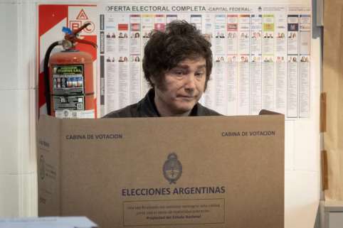 La democracia, más que nunca, en venta