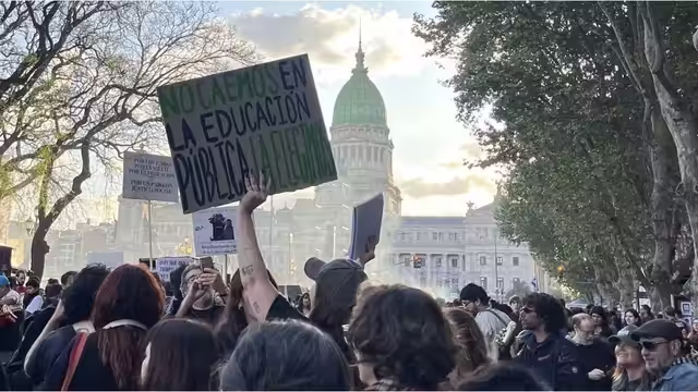 El 15 de octubre los estudiantes vamos al Congreso en defensa de la universidad y contra la entrega de tierras